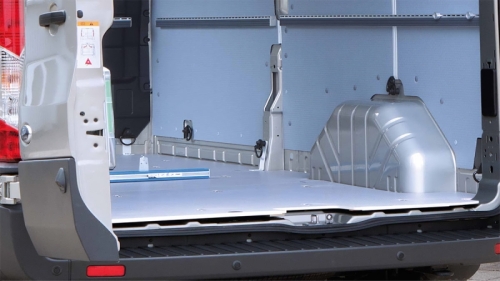 Talne podloge za vozilo: materiali, teža, odpornost in vgradnja